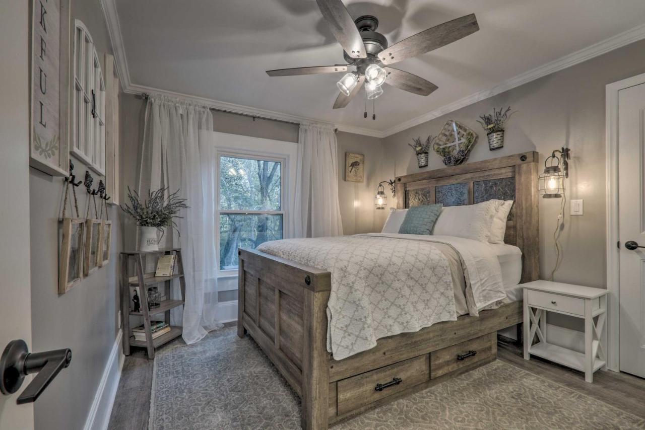 Peaceful Renovated Home With Deck On Half Acre! Asheboro Esterno foto