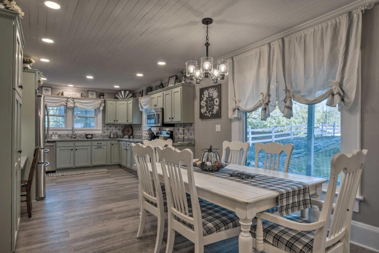 Peaceful Renovated Home With Deck On Half Acre! Asheboro Esterno foto